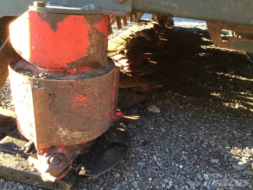 Vicon EXTRA 632 FT Pyörillä varustetut leikkurit