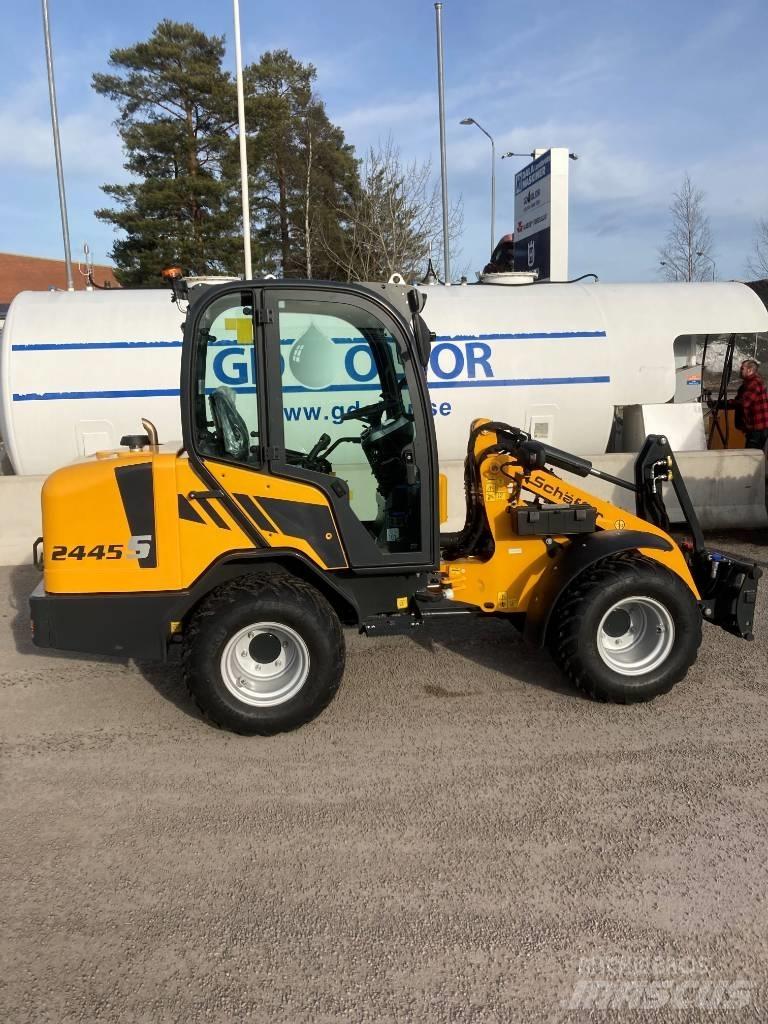 Schäffer 2445s Yleiskuormaajat