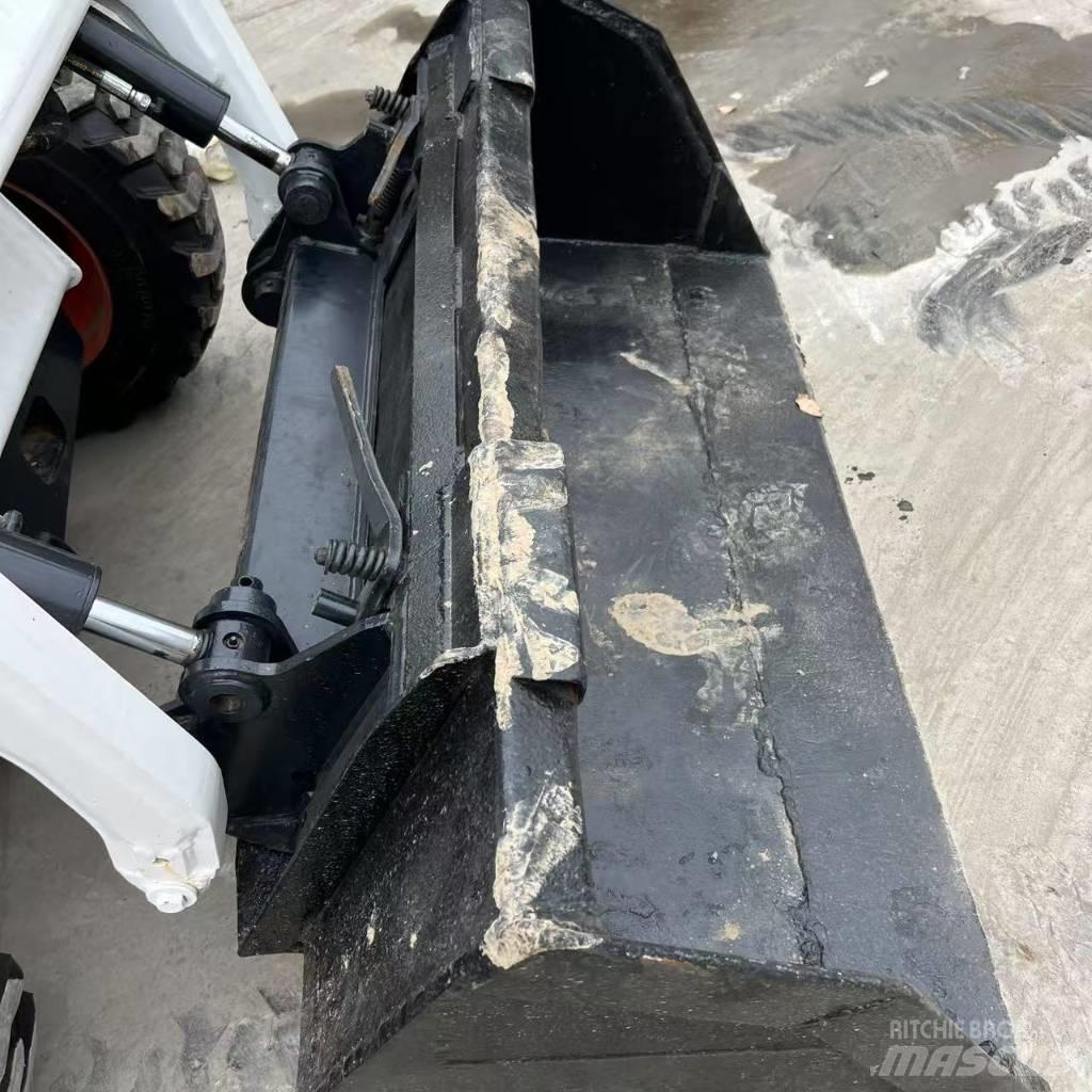 Bobcat S 160 Liukuohjatut kuormaajat