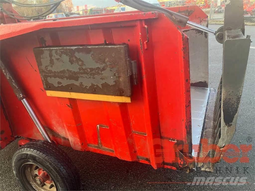 Gruber SVT 4045 W Säiliörehun purkulaitteet