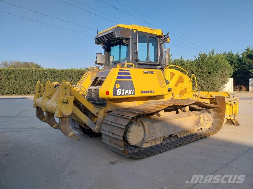 Komatsu D61PXi-24 Telaketjupuskutraktorit