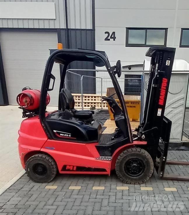 Manitou MI 25 G Nestekaasutrukit