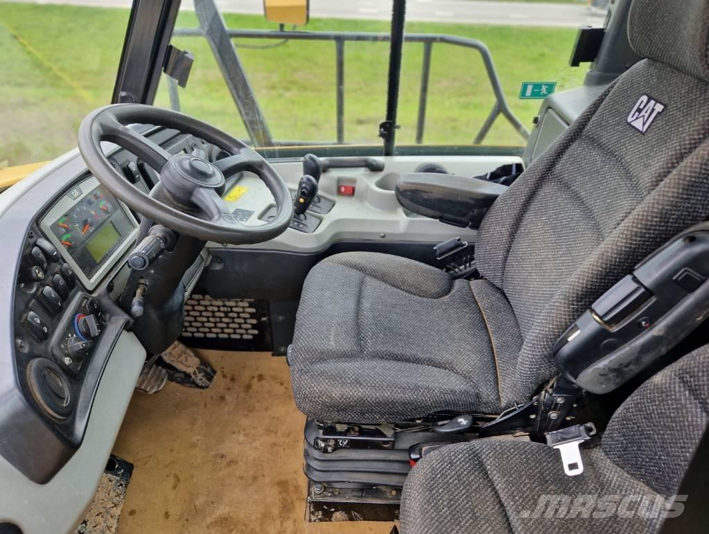 CAT 735C2 Dumpperit
