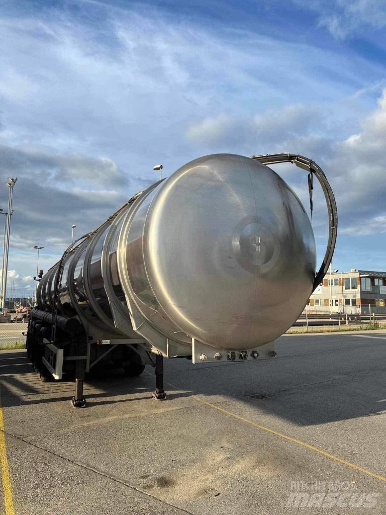 VM tarm tanktrailer Säiliöpuoliperävaunut