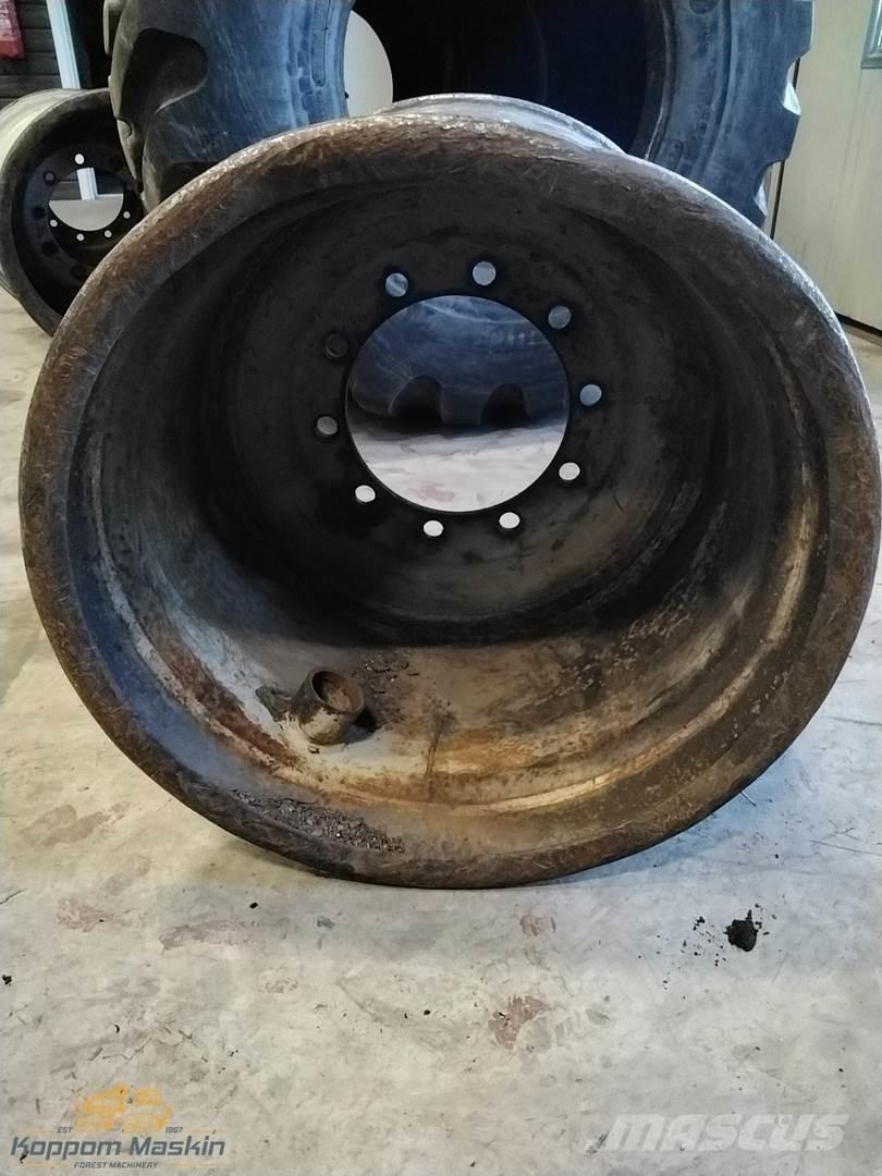 Valmet 890 24x26,5 Renkaat ja vanteet