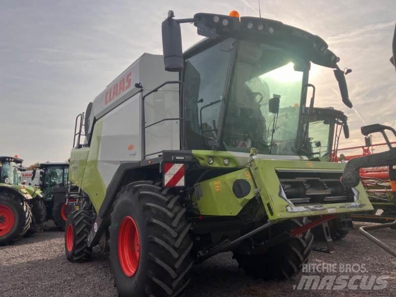 CLAAS TRION 530 Leikkuupuimurit