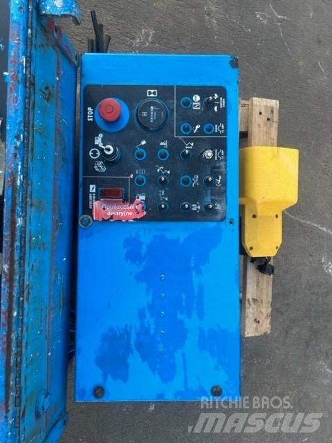 Genie CONTROL PANEL Kuukulkijat