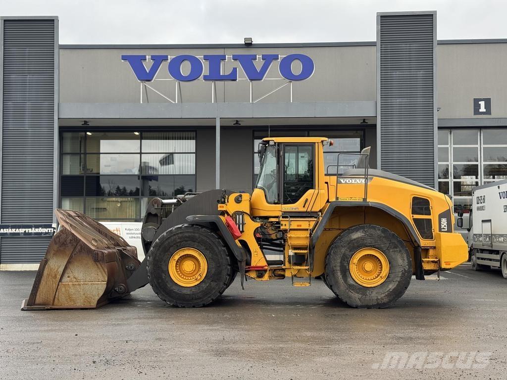 Volvo L250H Pyöräkuormaajat