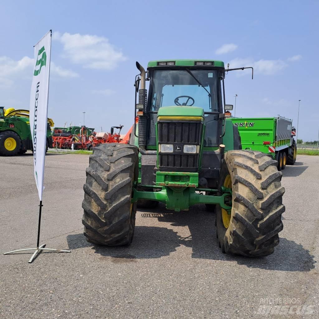 John Deere 7800 Traktorit