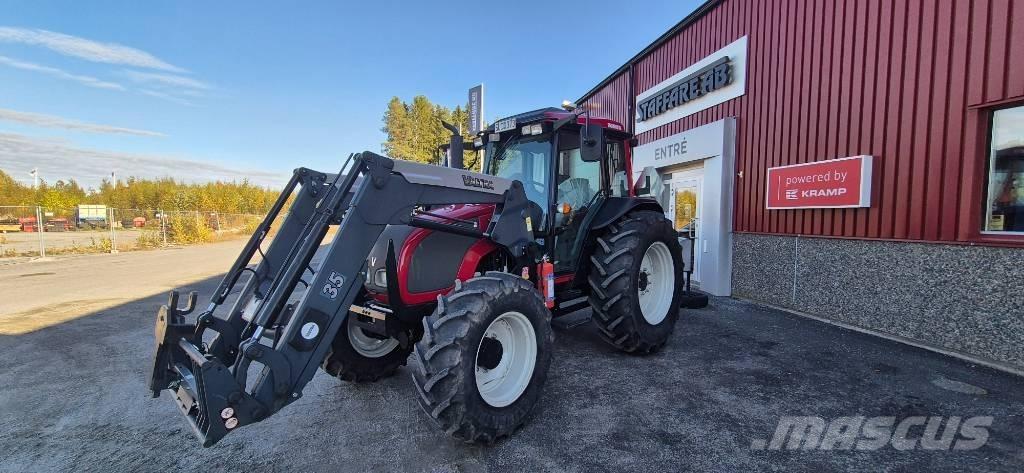 Valtra A 72 Traktorit