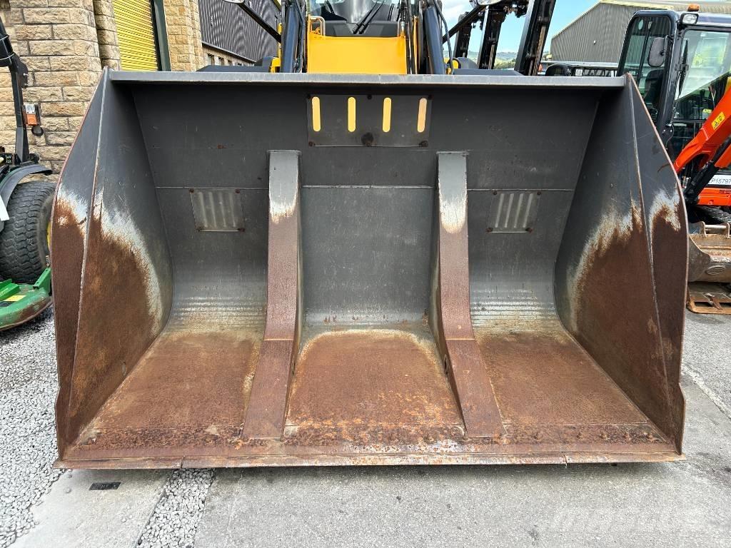 Volvo Toe Tip Bucket Pyöräkuormaajat