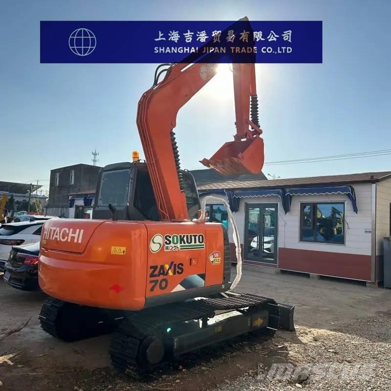 Hitachi ZX 70 Midikaivukoneet 7t - 12t