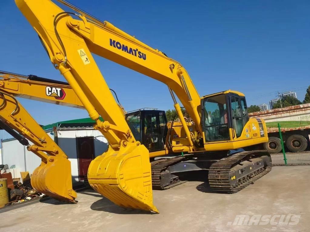 Komatsu PC 220 Telakaivukoneet