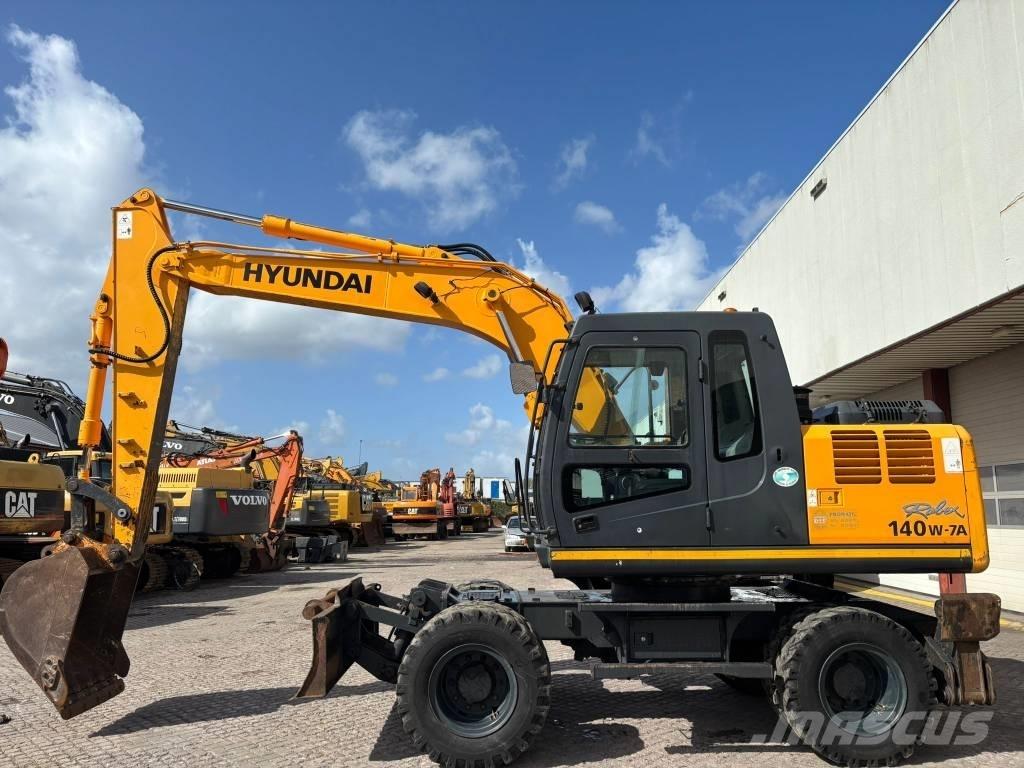 Hyundai 140W-7A Pyöräkaivukoneet