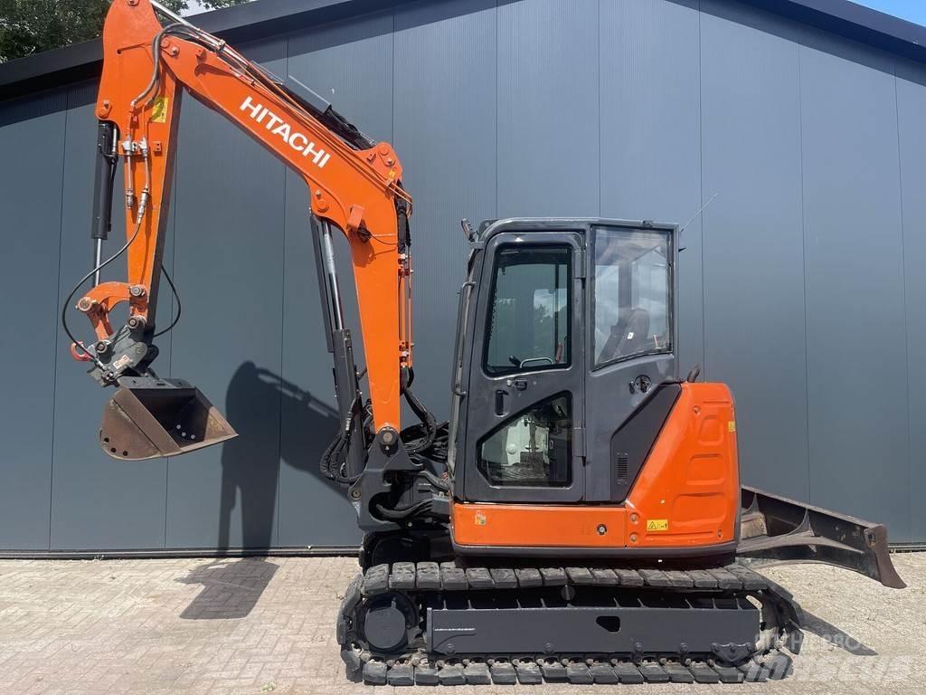 Hitachi ZX65 Minikaivukoneet < 7t