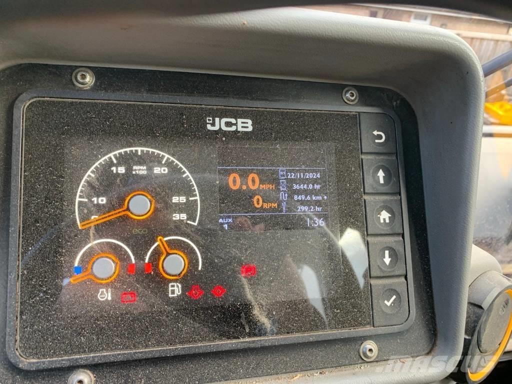 JCB TM 320 S Maatalouskurottajat
