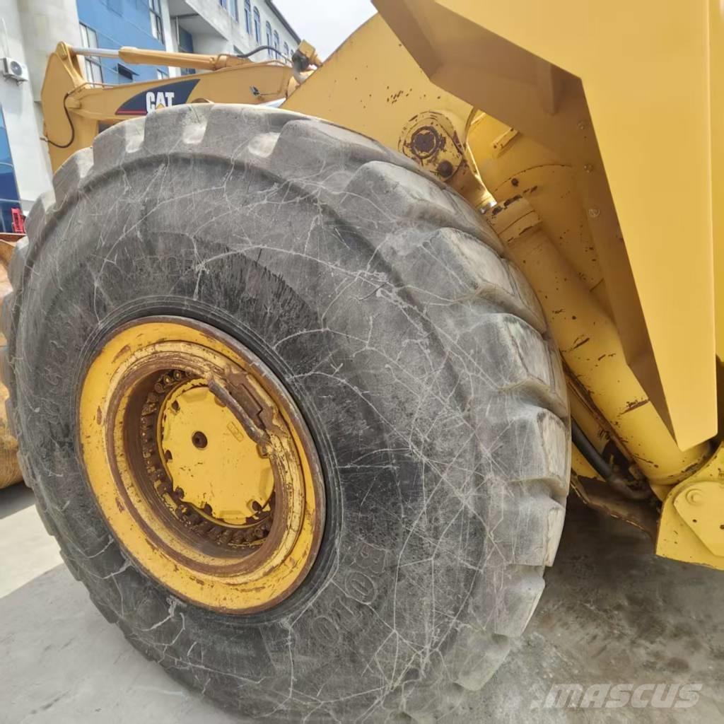Komatsu WA 500-3 Pyöräkuormaajat