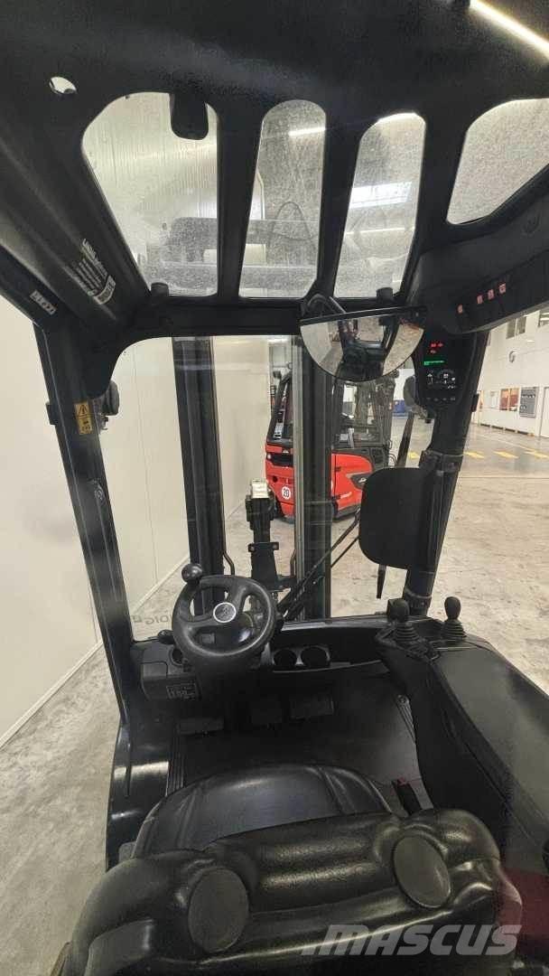 Linde H25T Nestekaasutrukit