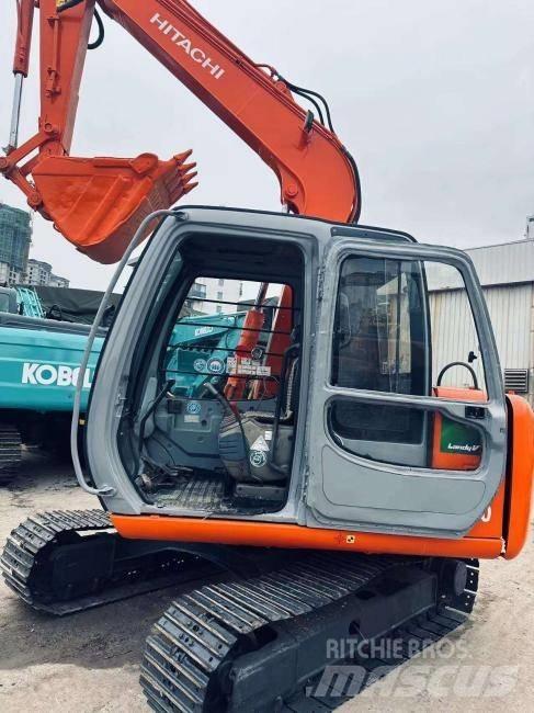 Hitachi EX 60 Minikaivukoneet < 7t