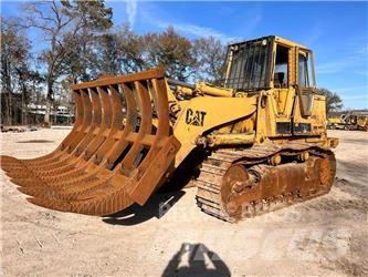 CAT 973 LGP Telakuormaajat