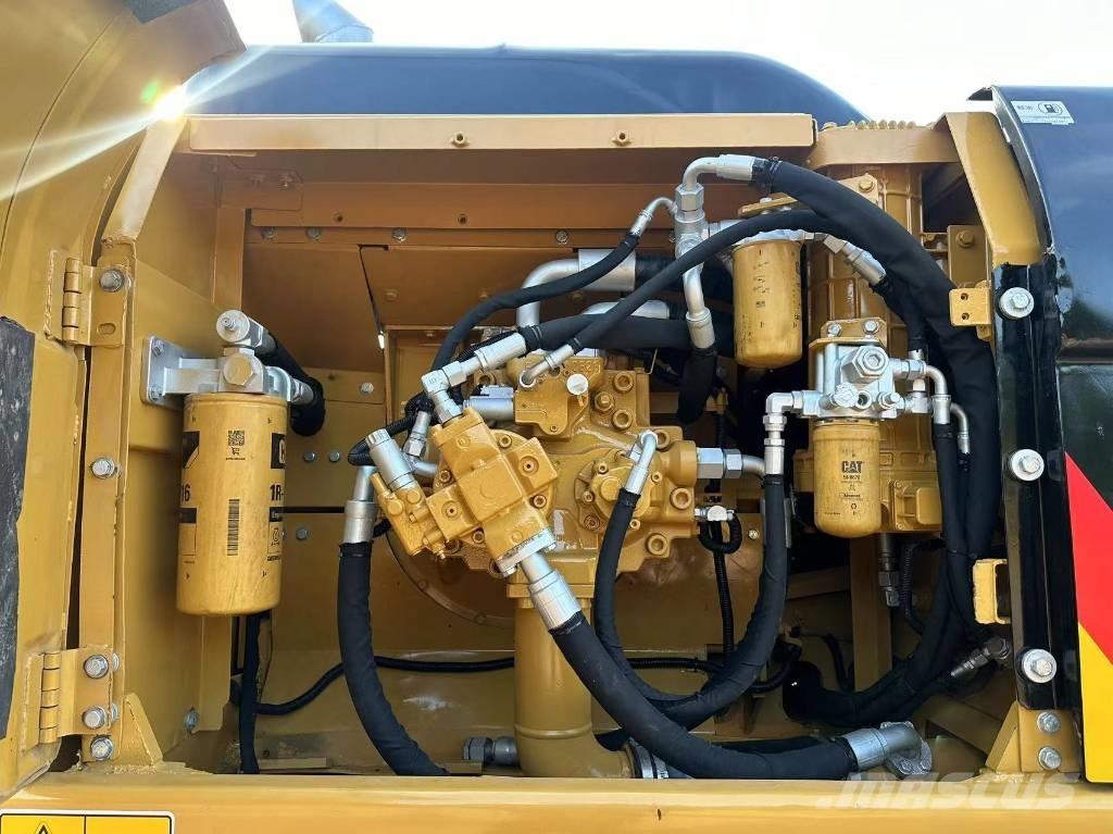 CAT 330 D Telakaivukoneet