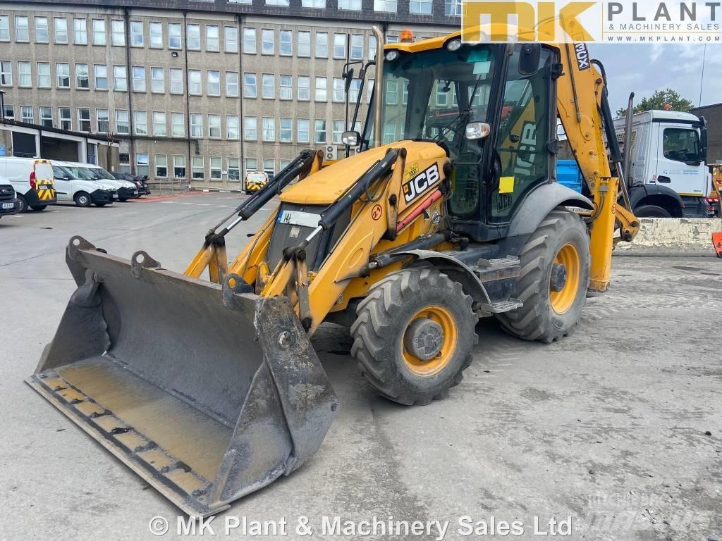 JCB 3 CX Kaivurikuormaajat