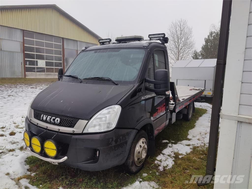 Iveco 35C13 4x2 Hinausautot