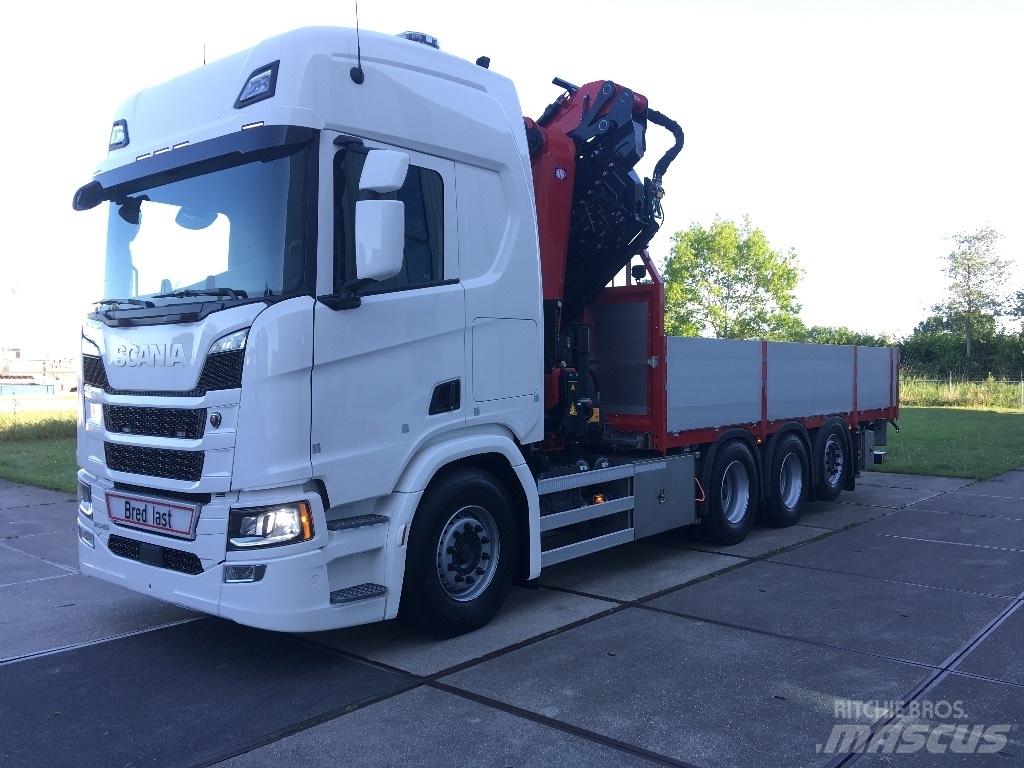 Scania R 560 Nosturiautot