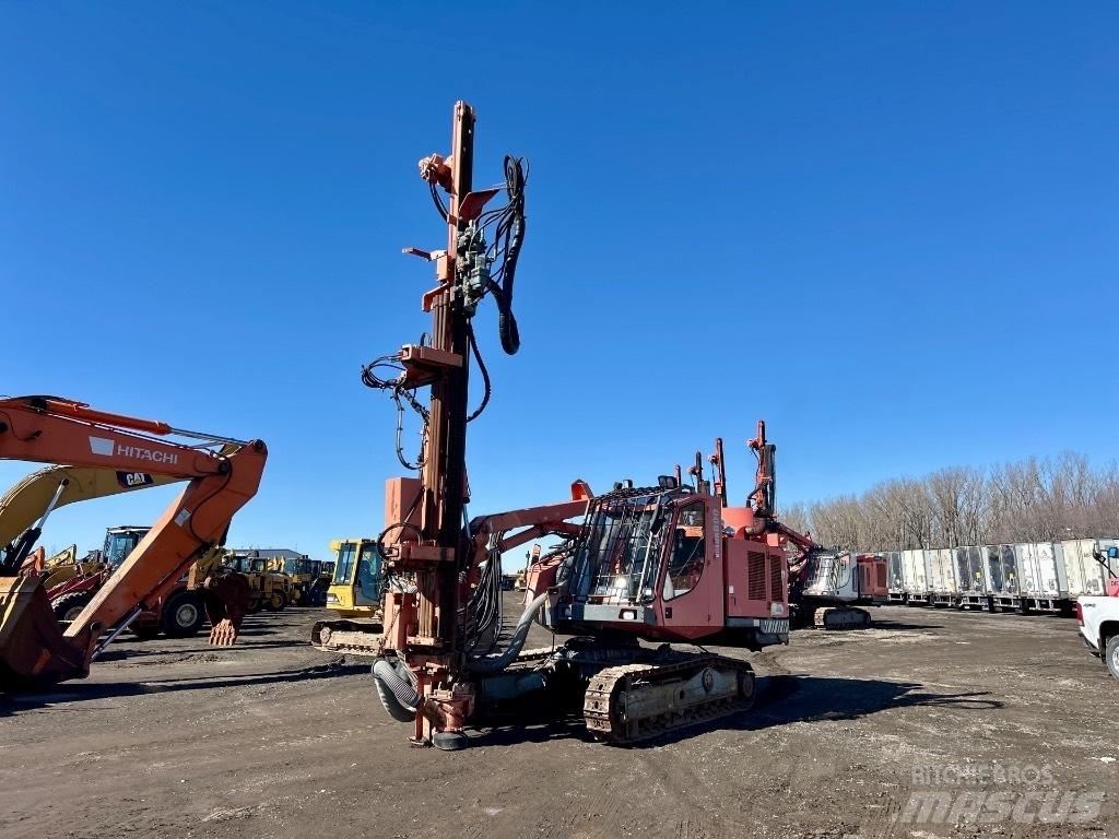 Sandvik DX 800 Avolouhintaporauslaitteet