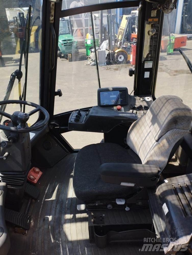 Hyster H9.00XM Nestekaasutrukit