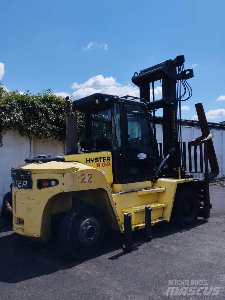 Hyster H9.00XM Nestekaasutrukit