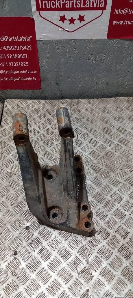 Scania 94 D Alusta ja jousitus