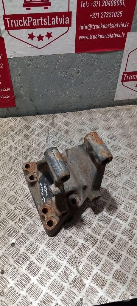 Scania 94 D Alusta ja jousitus