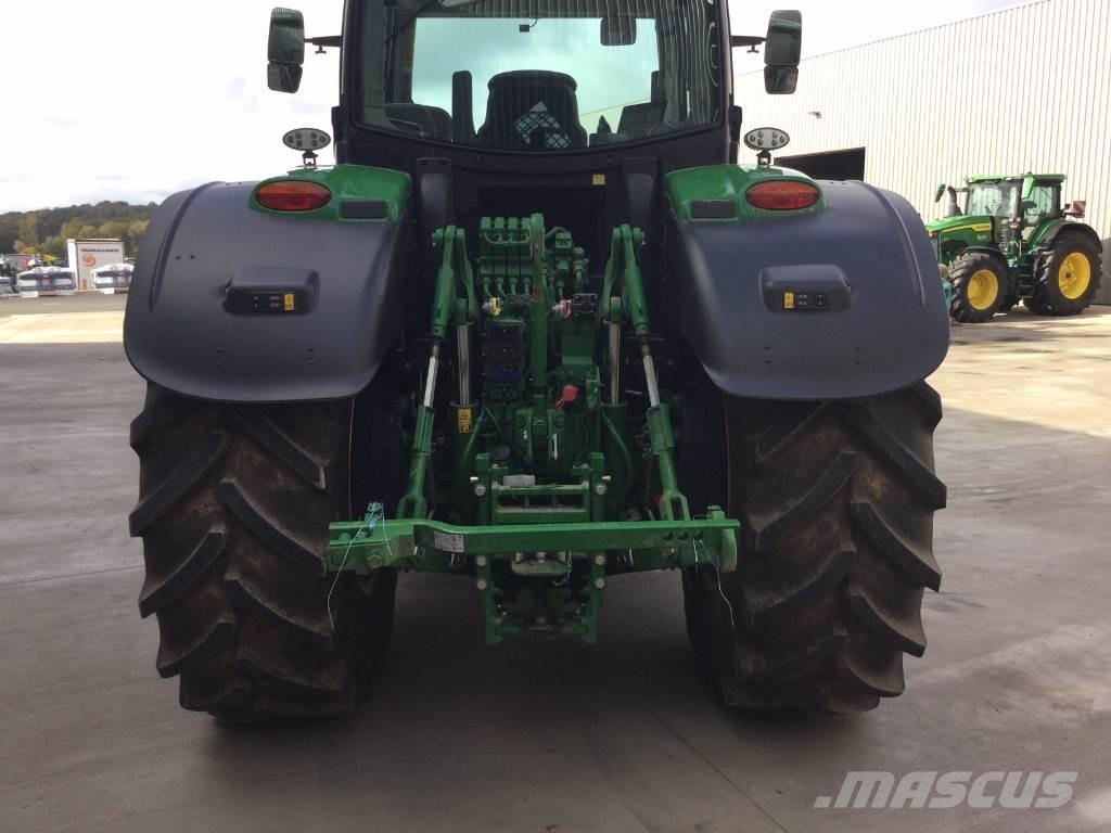 John Deere 6R250 Traktorit