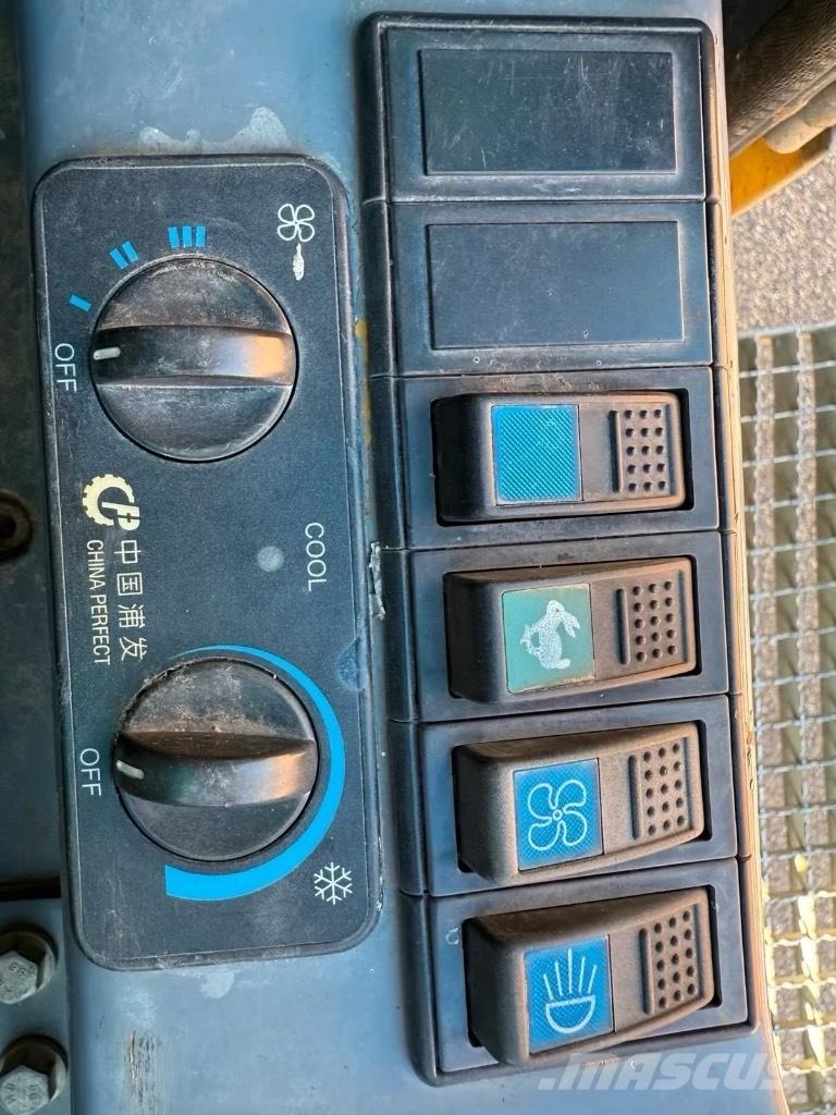 Yuchai YC 60-7 Telakaivukoneet