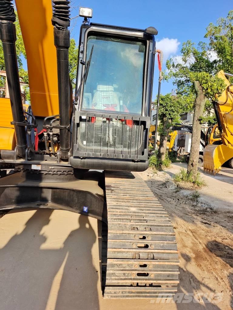 Sany SY 215 C Telakaivukoneet