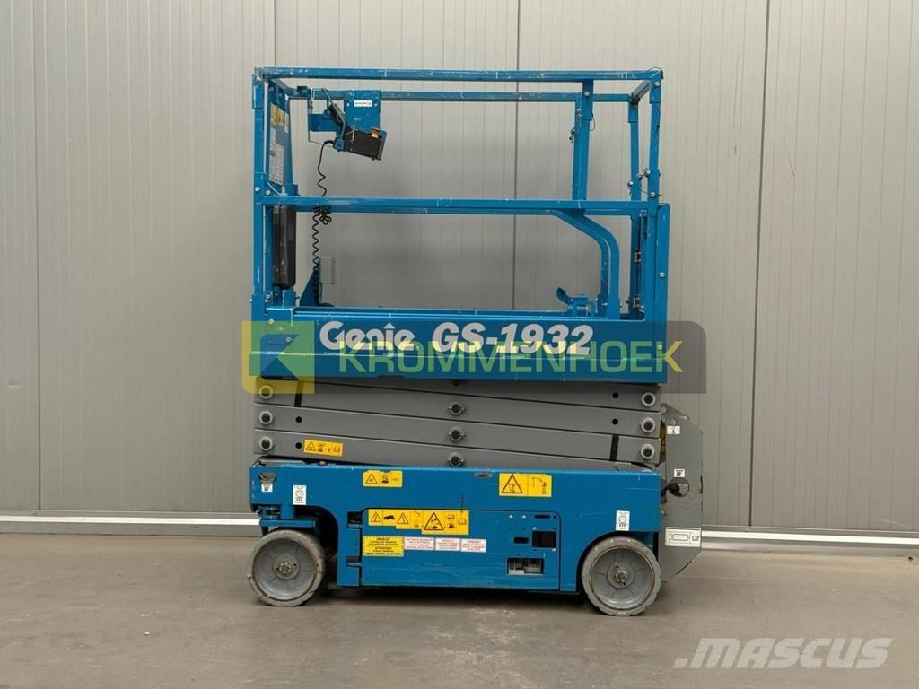Genie GS 1932 Saksilavat