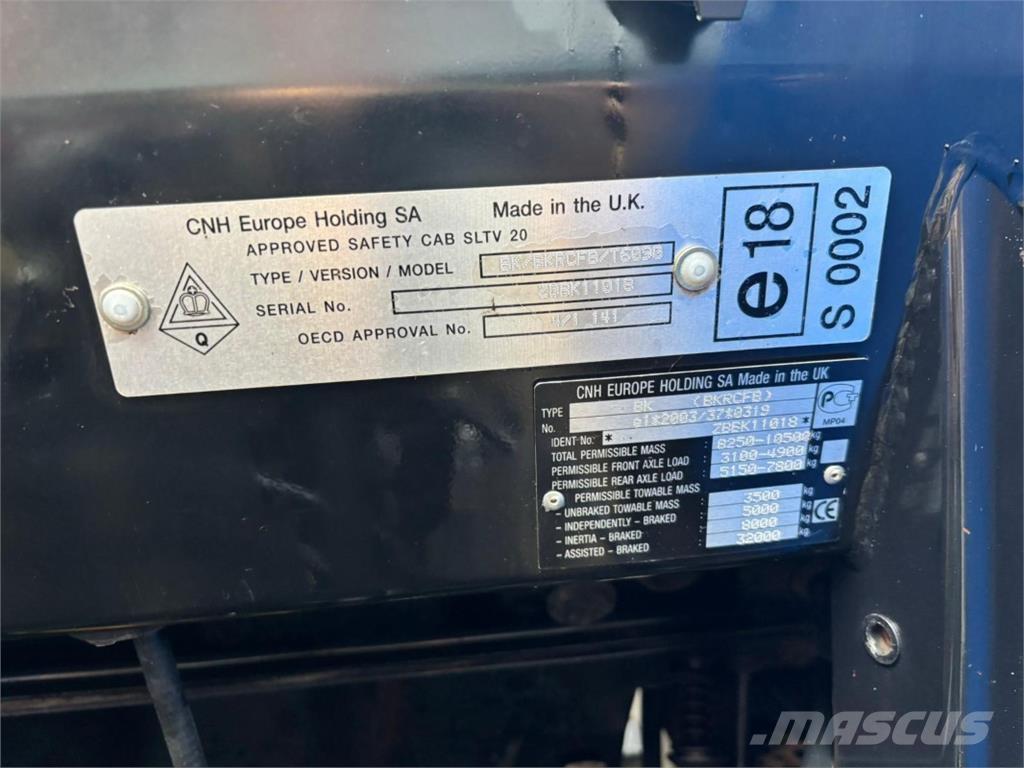 New Holland T6090 Traktorit