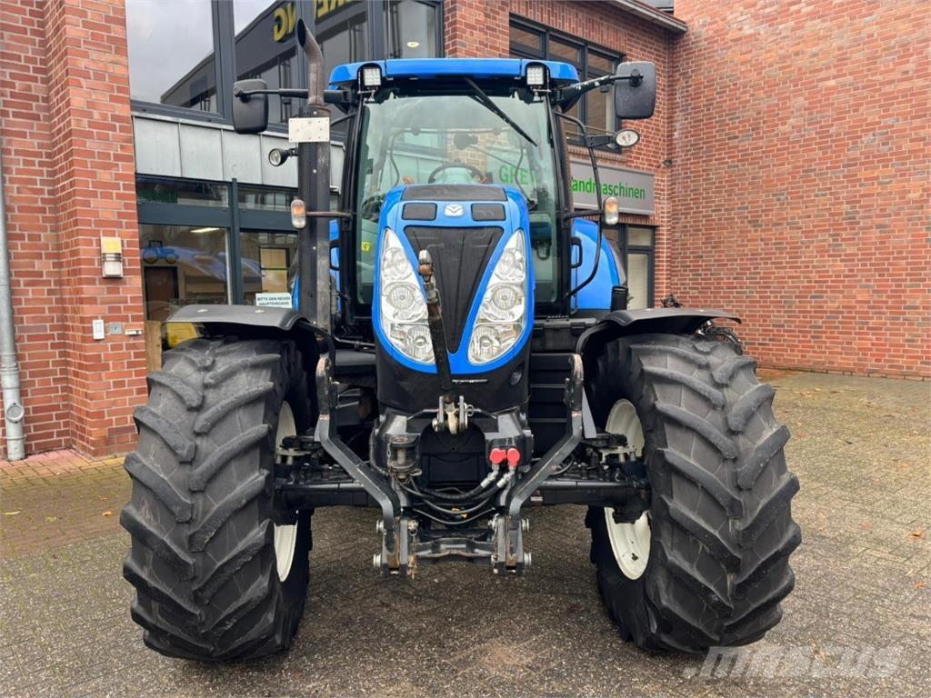 New Holland T6090 Traktorit