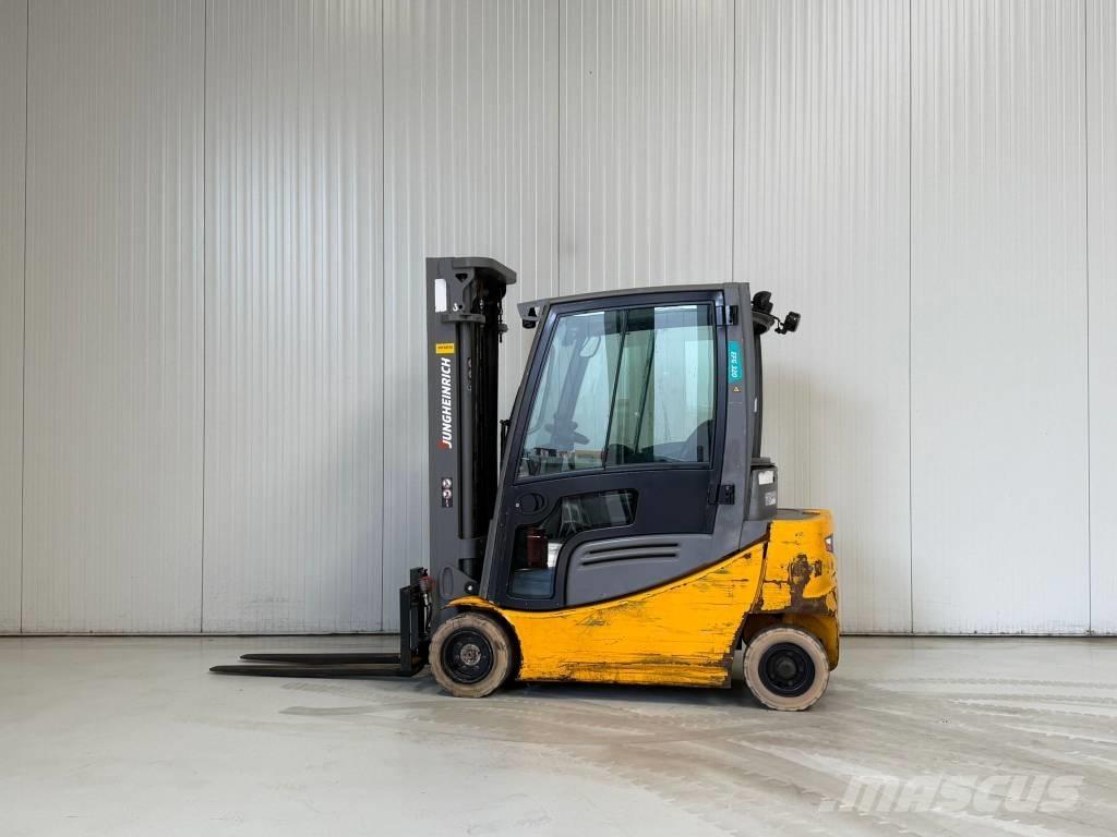 Jungheinrich EFG320 Sähkötrukit