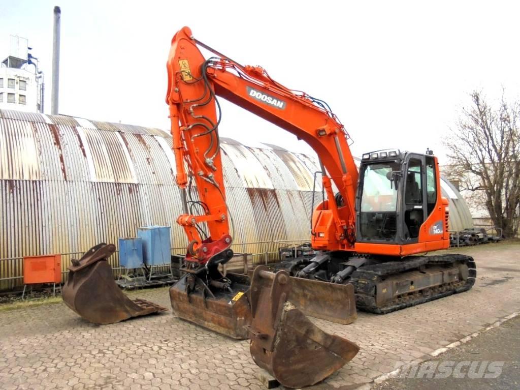 Doosan DX 140 LCR-3 Telakaivukoneet