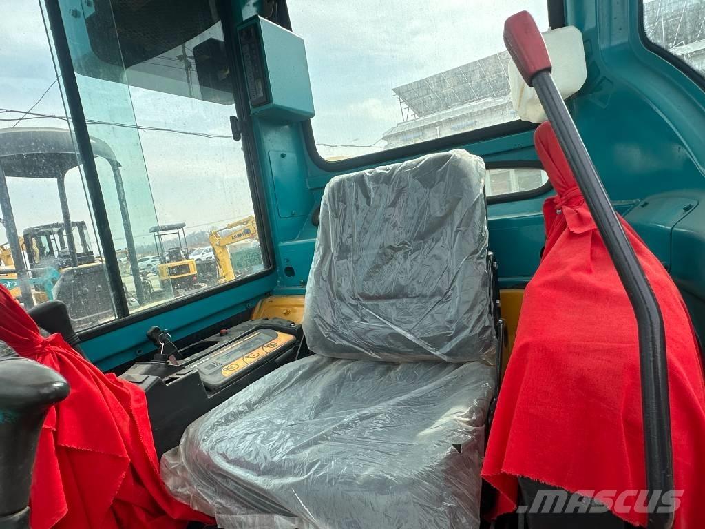 Kubota 30 Telakaivukoneet