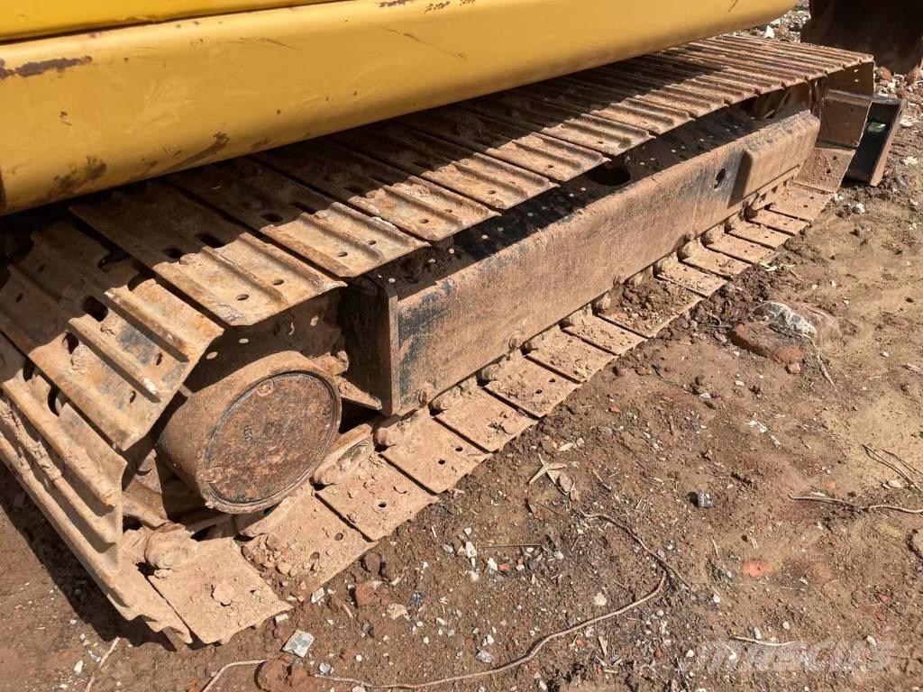 CAT 305.5E2 Minikaivukoneet < 7t