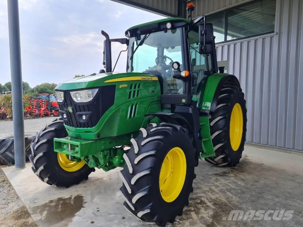 John Deere 6110 M Traktorit