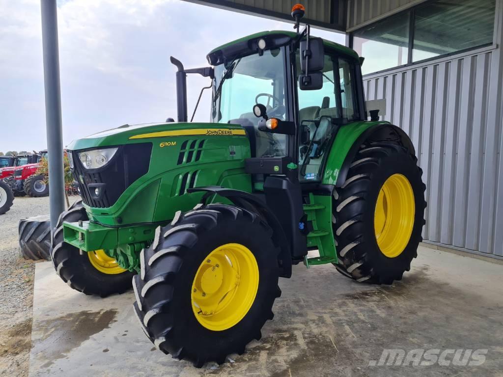 John Deere 6110 M Traktorit