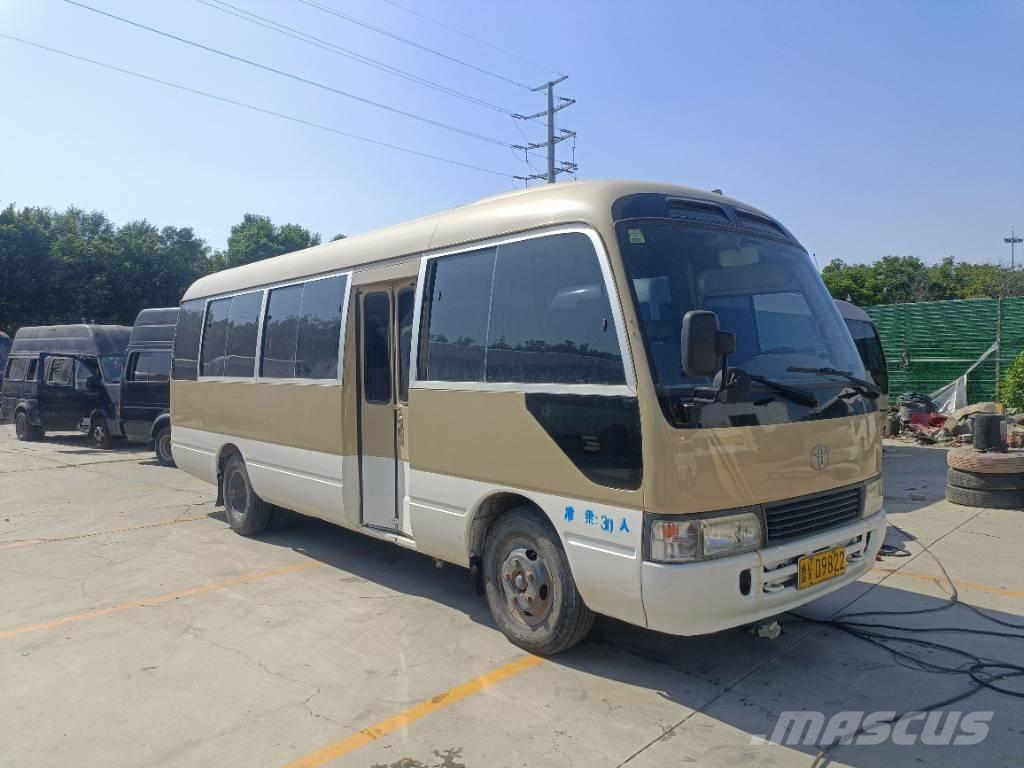 Toyota Coaster Bus Minibussit