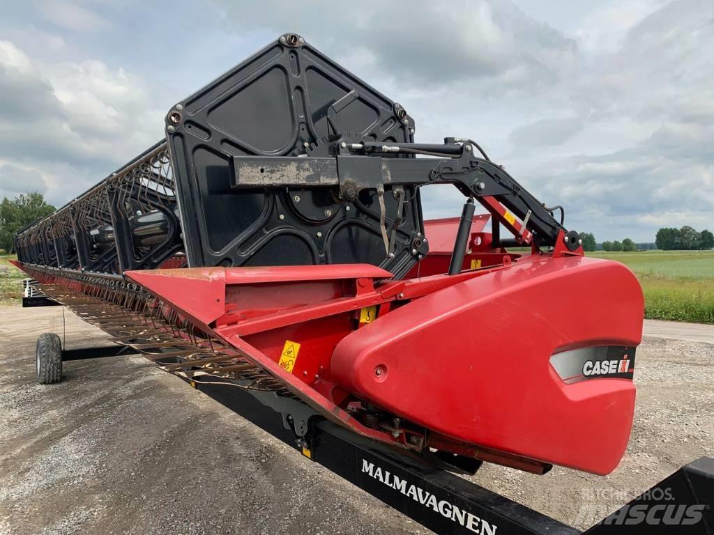 Case IH 3050 Leikkuupöydät