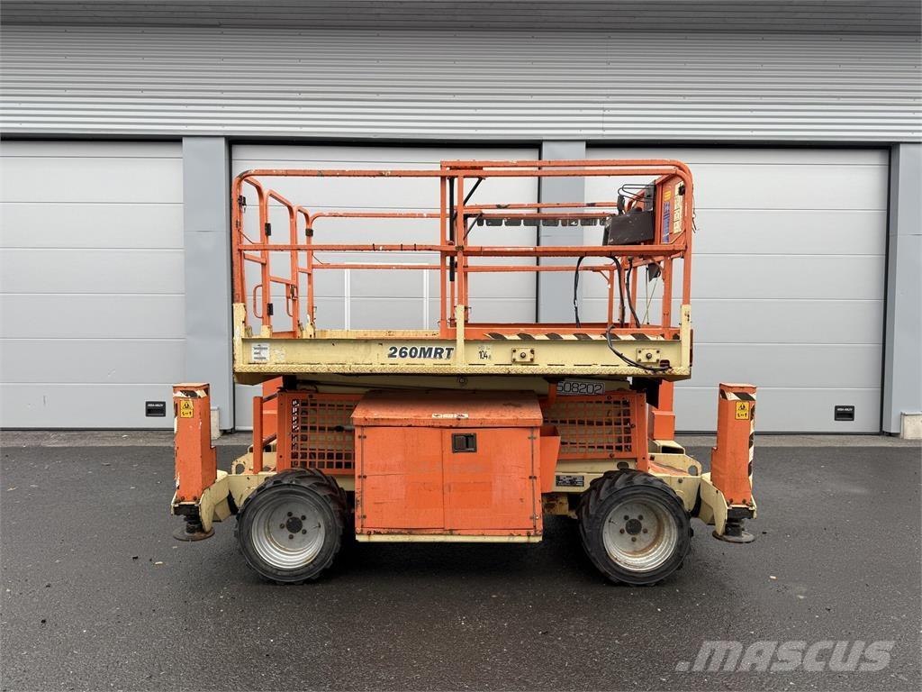 JLG 260 MRT Saksilavat