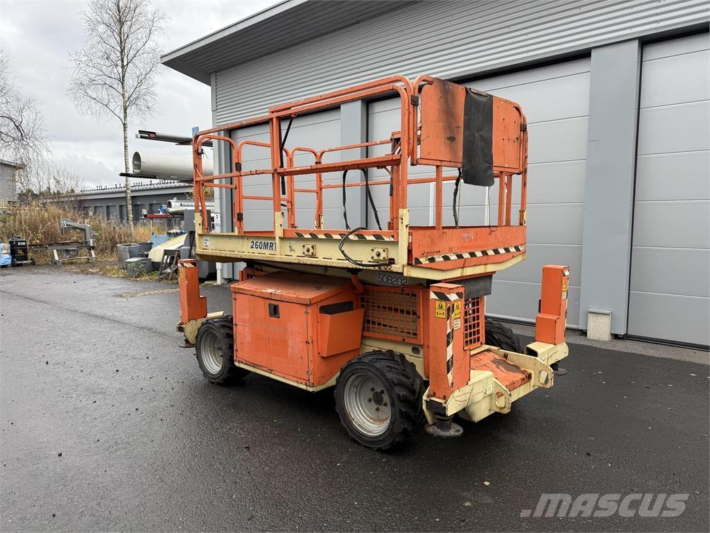 JLG 260 MRT Saksilavat