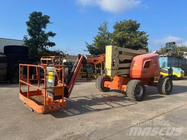 JLG 450 AJ Teleskooppipuominostimet